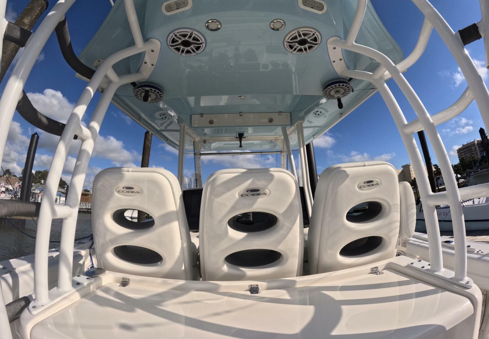 Cobia-350 CC 2020 -Virginia Beach-Virginia-United States-5706253 | Thumbnail