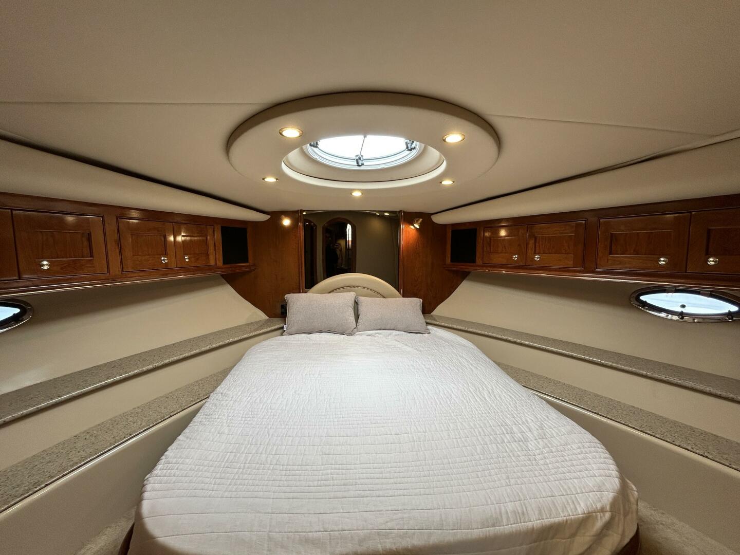 Cruisers Yachts-540 Express 2003-1000 Hour Service Completed Greenwich-Connecticut-United States-5710110 | Thumbnail