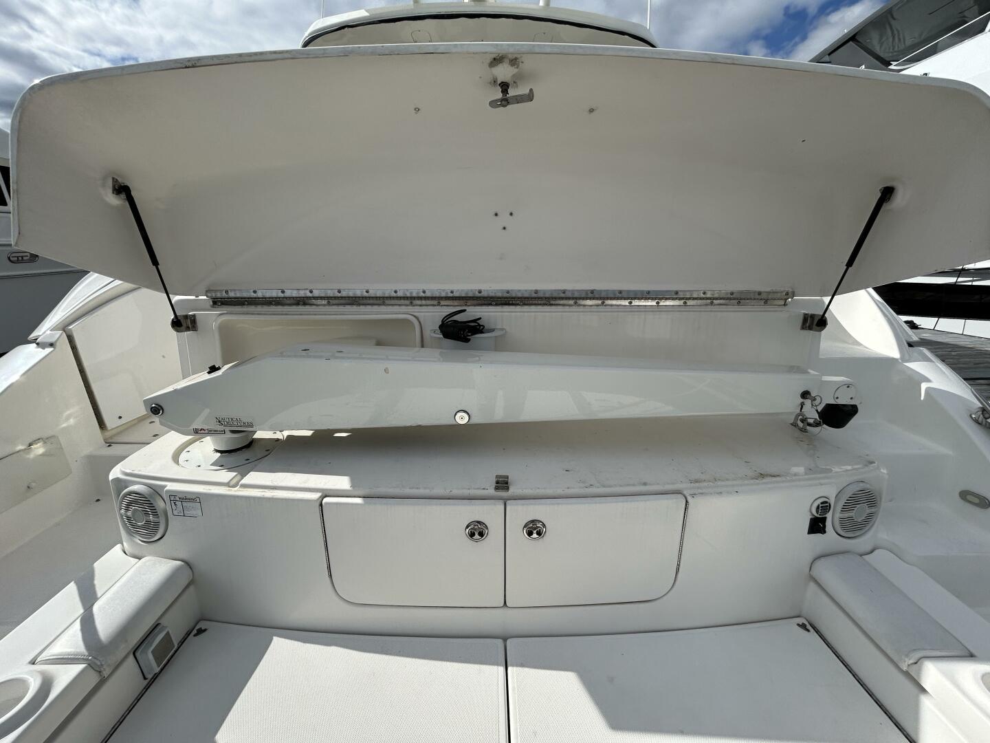Cruisers Yachts-540 Express 2003-1000 Hour Service Completed Greenwich-Connecticut-United States-5837365 | Thumbnail