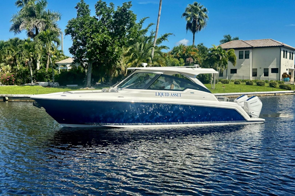 Tiara Sport-34 LX 2024 -Cape Coral -Florida-United States-Port Bow Running Shot-5726871