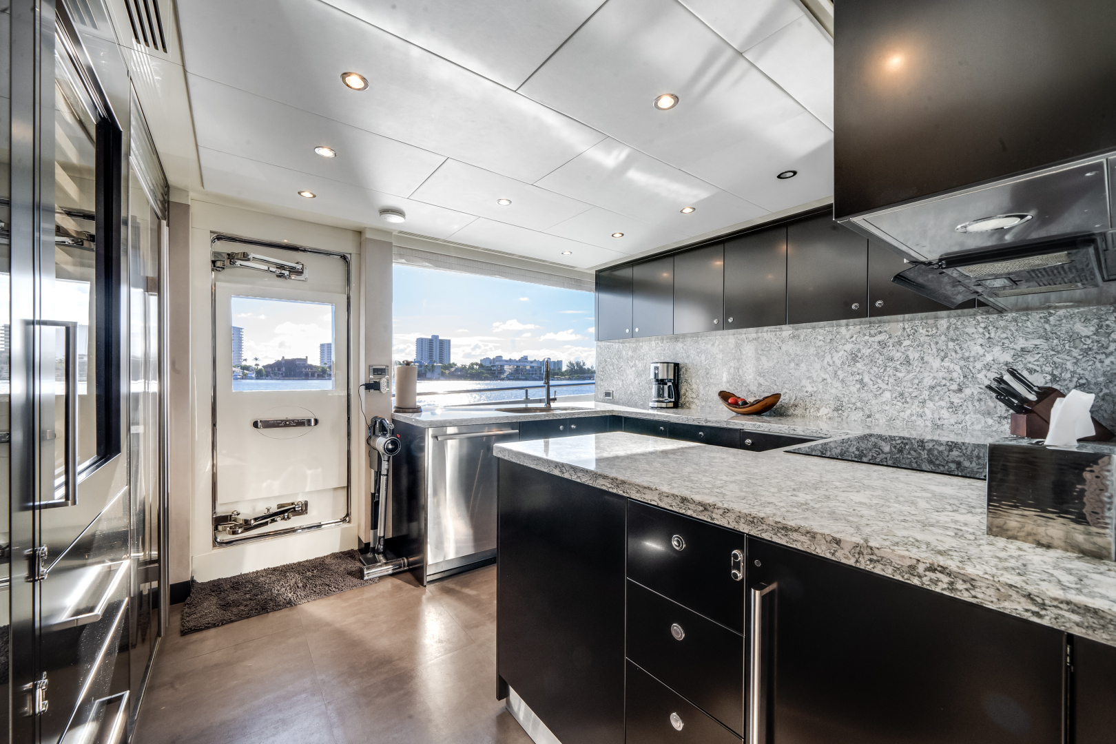 Ocean Alexander-32L 2022 -Pompano Beach-Florida-United States-5765001 | Thumbnail