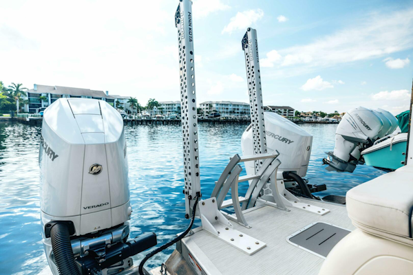 Bennington-30 QSBAX2 Swingback 2024-HOLD ON Palm Beach Gardens-Florida-United States-Mercury Engines-5725532