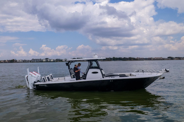 Tidewater-3100 Carolina Bay 2024-Day Dreamin Kemah-Texas-United States-2024 Tidewater 3100 Carolina Bay-5782585
