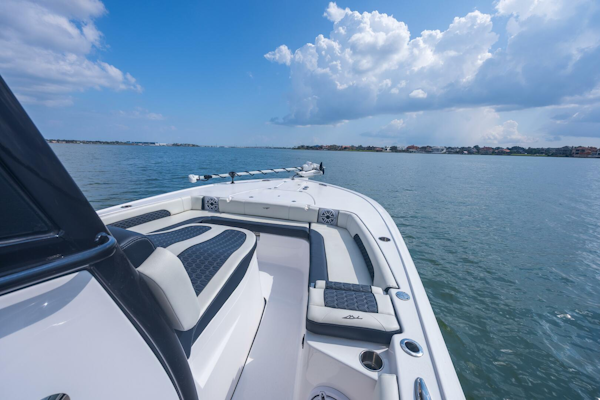 Tidewater-3100 Carolina Bay 2024-Day Dreamin Kemah-Texas-United States-2024 Tidewater 3100 Carolina Bay-5782580