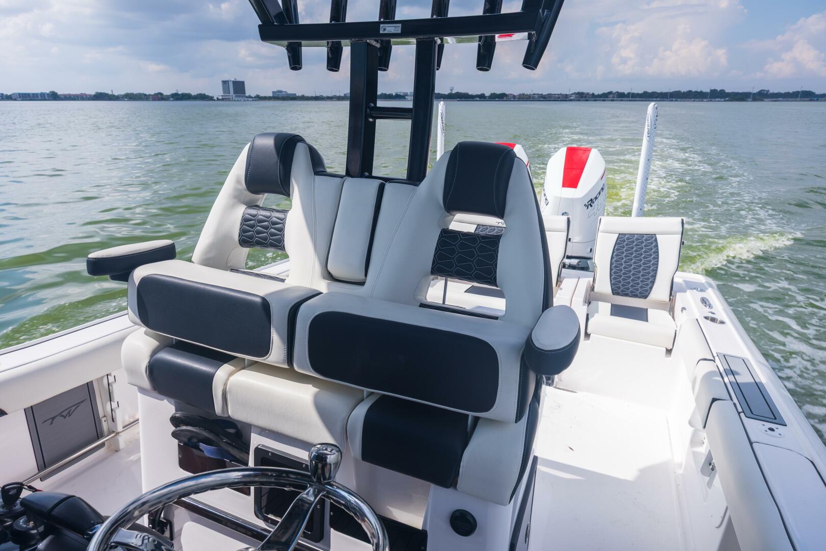 Tidewater-3100 Carolina Bay 2024-Day Dreamin Kemah-Texas-United States-2024 Tidewater 3100 Carolina Bay-5782579 | Thumbnail