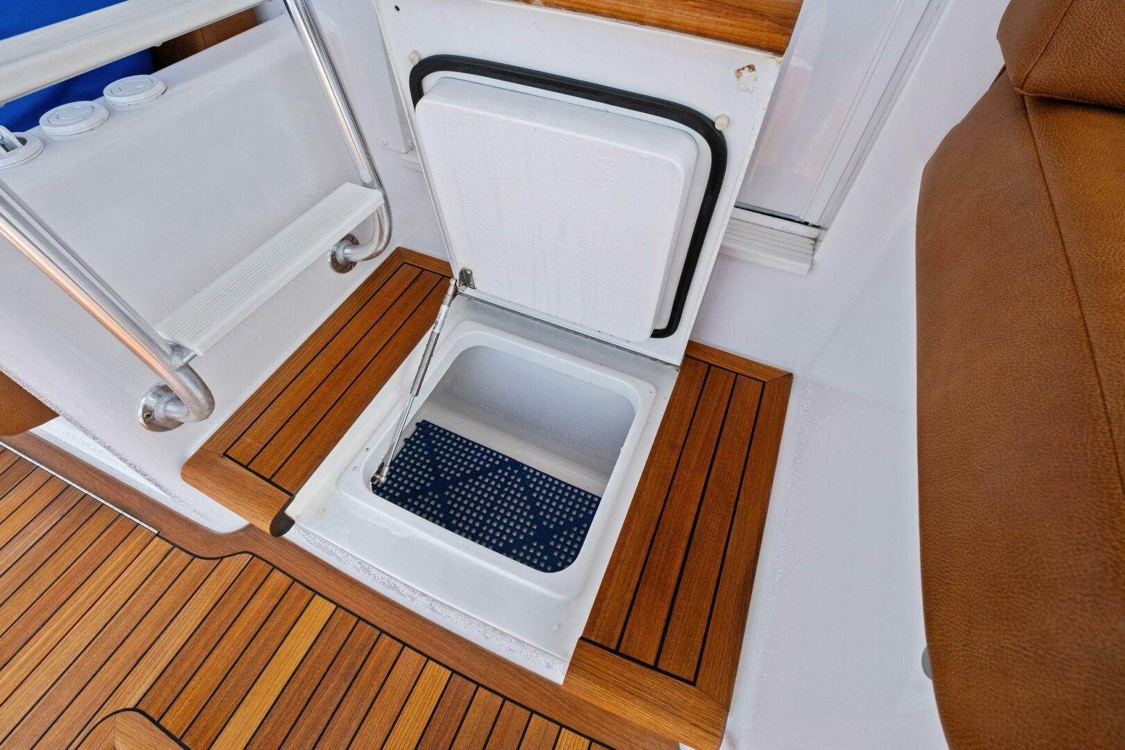 Viking-82 Convertible 2012-Lady Di  Boca Grande-Florida-United States-2012 82 Viking Convertible  Lady Di-5741622 | Thumbnail