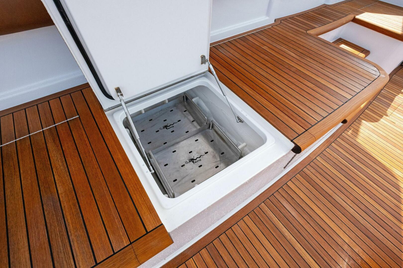 Viking-82 Convertible 2012-Lady Di  Boca Grande-Florida-United States-2012 82 Viking Convertible  Lady Di-5741619 | Thumbnail