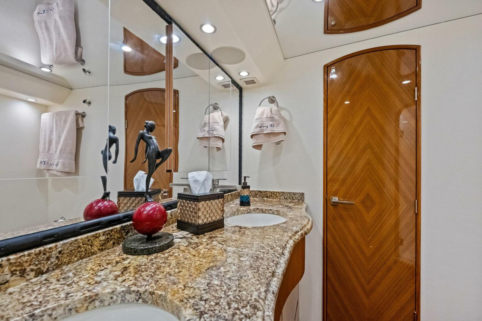 Viking-82 Convertible 2012-Lady Di  Boca Grande-Florida-United States-2012 82 Viking Convertible  Lady Di-5741540 | Thumbnail