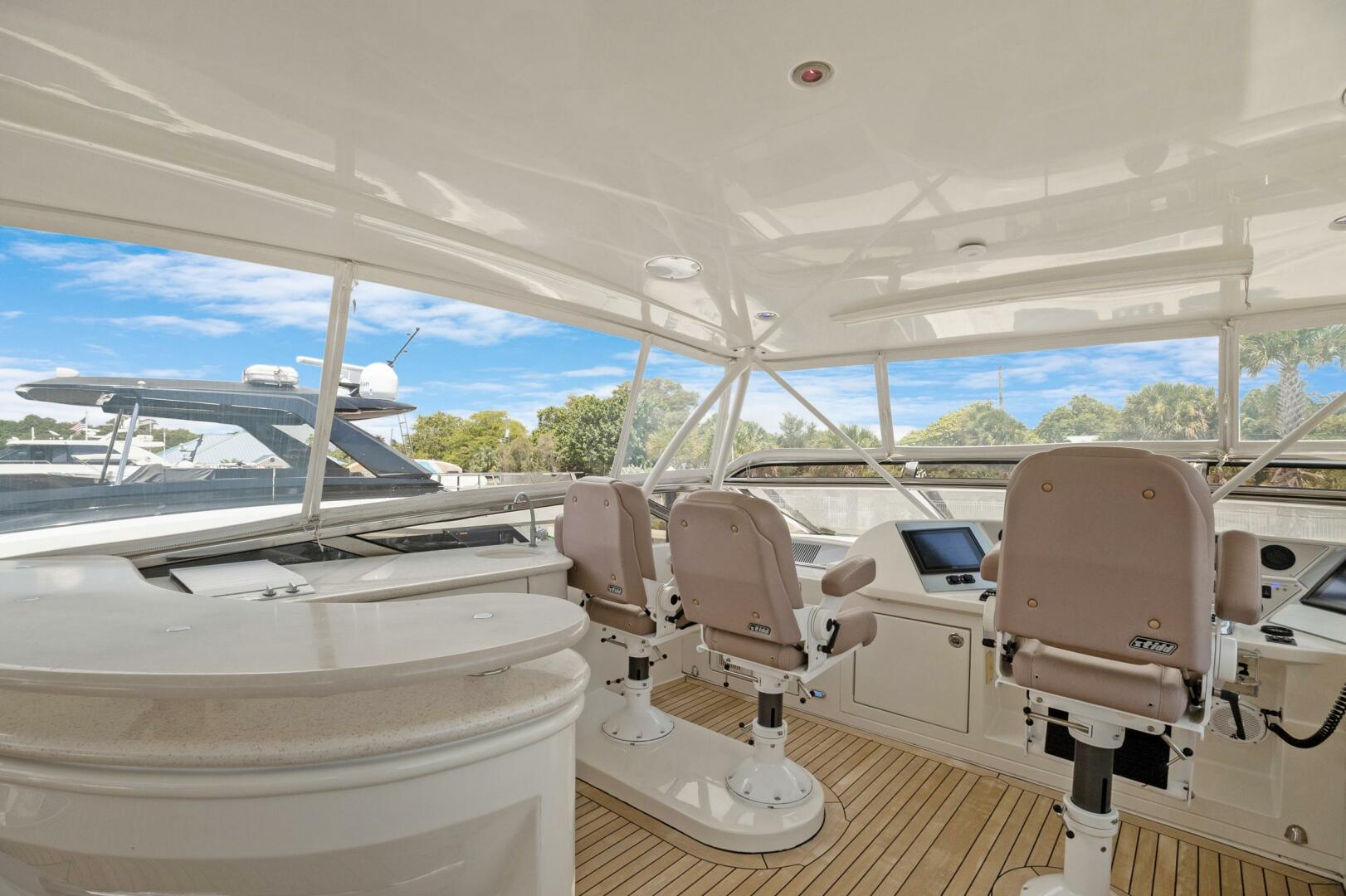 Marquis-690 2008-HER ENDEAVOUR Fort Lauderdale-Florida-United States-5742302 | Thumbnail