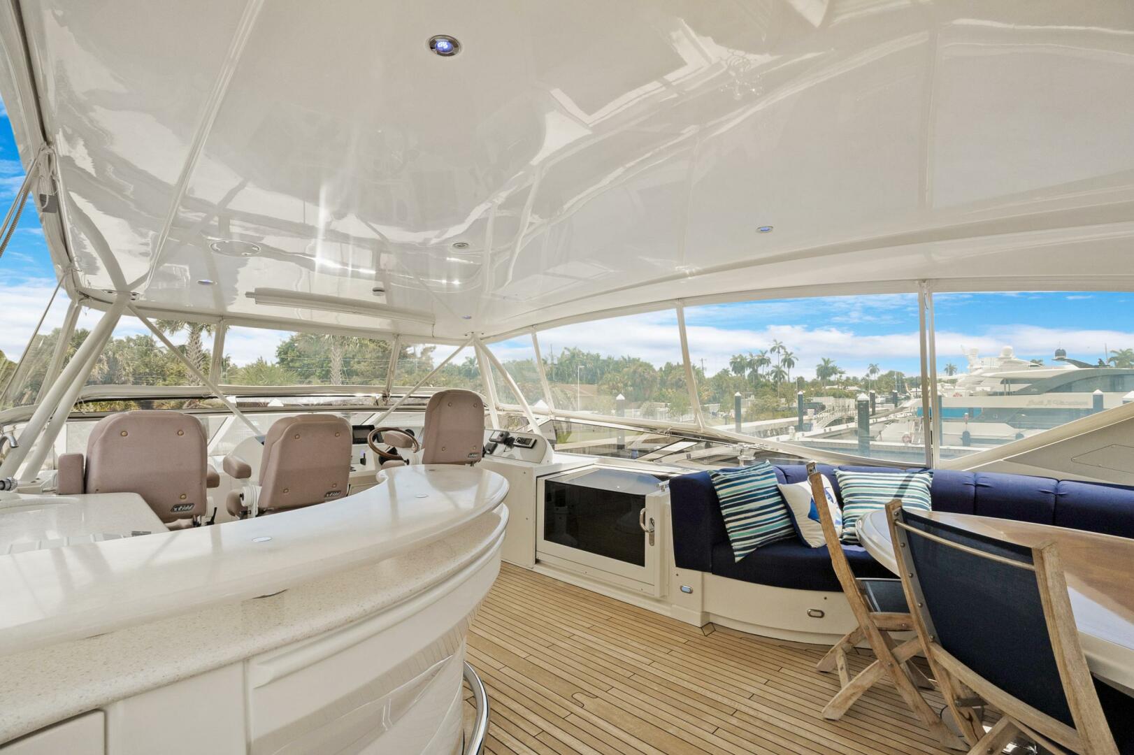 Marquis-690 2008-HER ENDEAVOUR Fort Lauderdale-Florida-United States-5742297 | Thumbnail