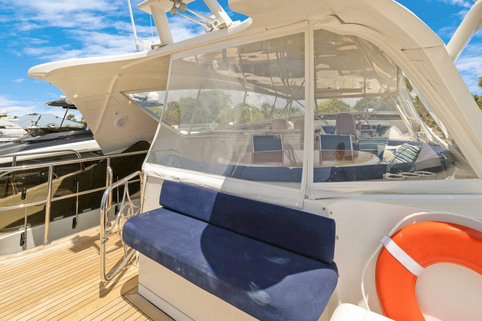 Marquis-690 2008-HER ENDEAVOUR Fort Lauderdale-Florida-United States-5742365 | Thumbnail