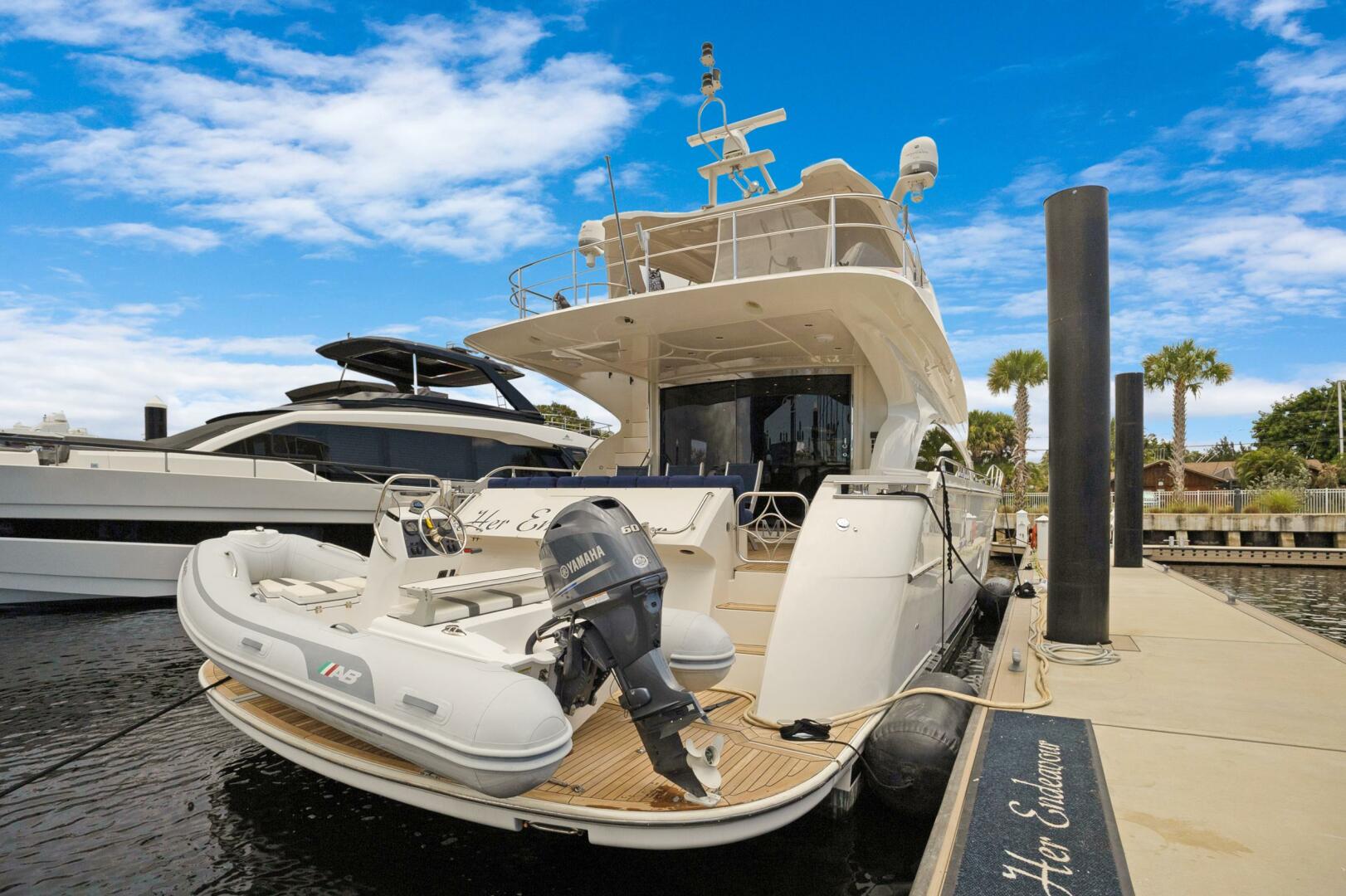 Marquis-690 2008-HER ENDEAVOUR Fort Lauderdale-Florida-United States-5742328 | Thumbnail