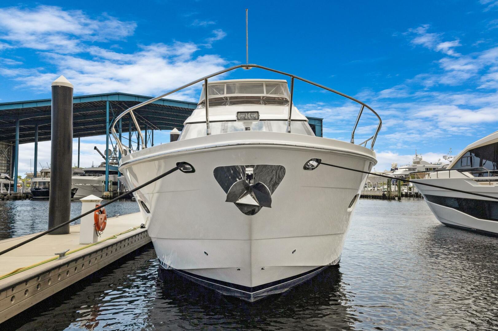 Marquis-690 2008-HER ENDEAVOUR Fort Lauderdale-Florida-United States-5742326 | Thumbnail