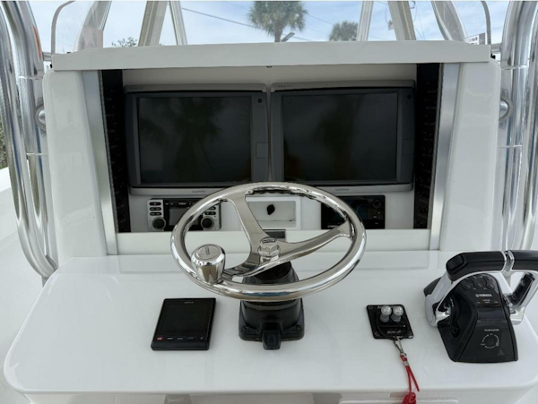 Bahama-41 2013-Last Resort Stuart-Florida-United States-Bahama 41  Last Resort  Helm-5952239