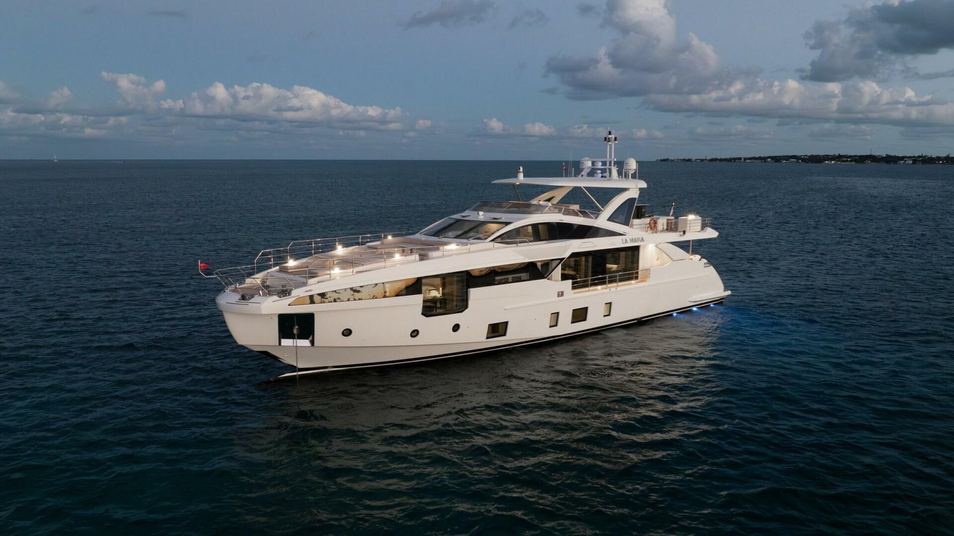 Azimut-2023 Grande 32 Metri 2023-LA MAMA Fort Lauderdale-Bahamas-Port Side Aerial-5746834 | Thumbnail