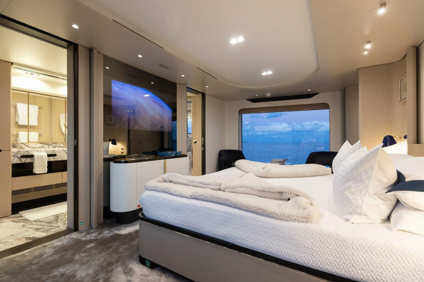 Azimut-2023 Grande 32 Metri 2023-LA MAMA Fort Lauderdale-Bahamas-Master Stateroom -5746839 | Thumbnail