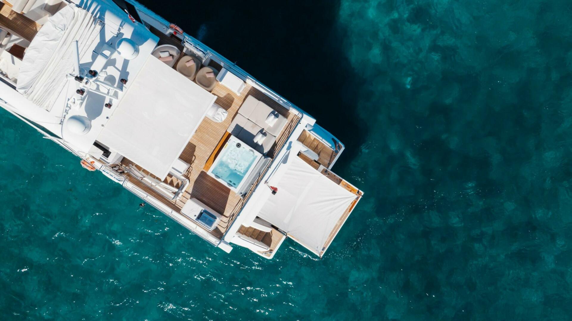 Azimut-2023 Grande 32 Metri 2023-LA MAMA Fort Lauderdale-Bahamas-Stern Aerial-5746846 | Thumbnail