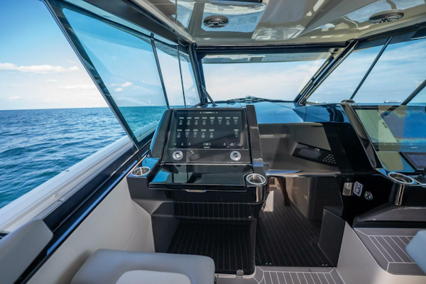 Scout-530 LXF 2023-Dealership II Fort Lauderdale-Florida-United States-5860682