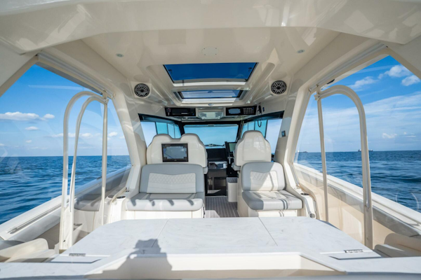 Scout-530 LXF 2023-Dealership II Fort Lauderdale-Florida-United States-5860681