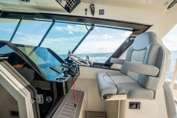 Scout-530 LXF 2023-Dealership II Fort Lauderdale-Florida-United States-5860678