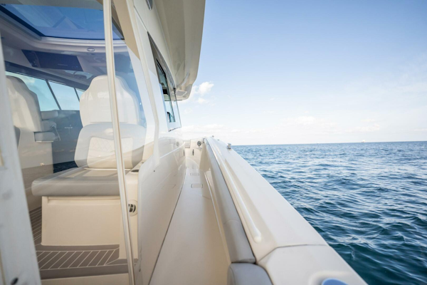 Scout-530 LXF 2023-Dealership II Fort Lauderdale-Florida-United States-5860668