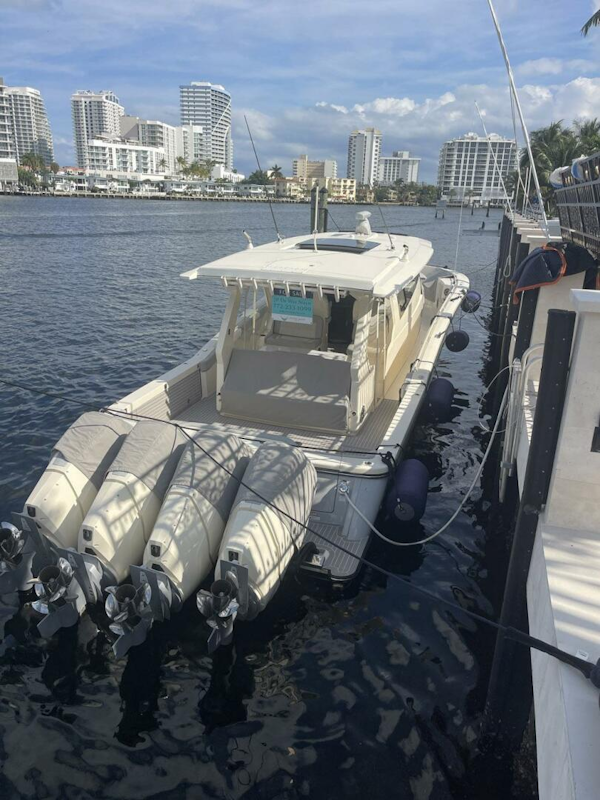 Scout-530 LXF 2023-Dealership II Fort Lauderdale-Florida-United States-5860692