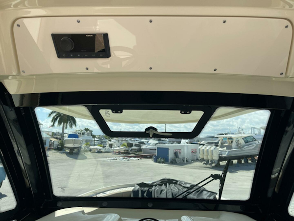 Chris-Craft-Catalina 30 2020 -Fort Lauderdale-Florida-United States-5754984