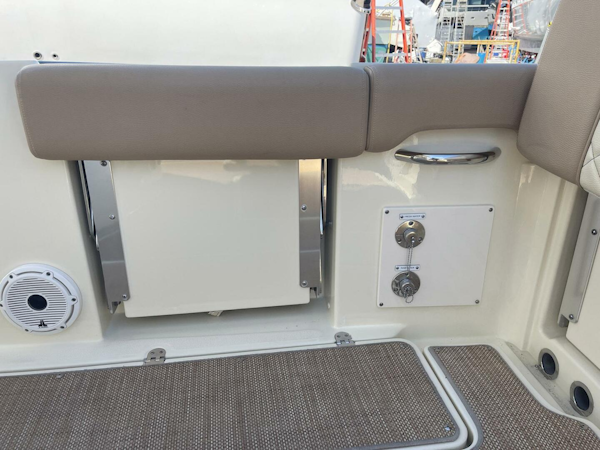 Chris-Craft-Catalina 30 2020 -Fort Lauderdale-Florida-United States-5754994