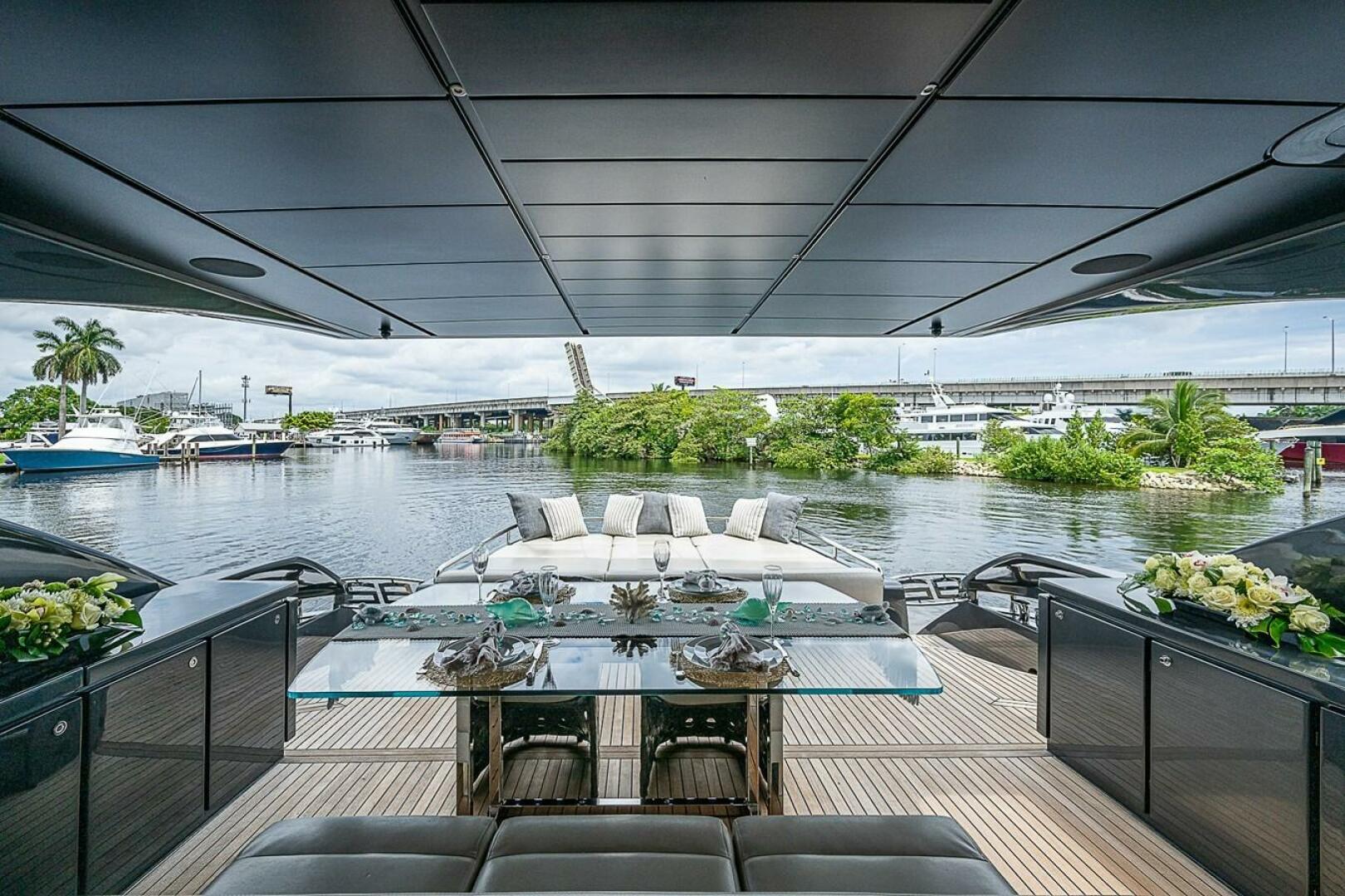 Pershing-Pershing 92 2014-COAL BLOODED  Fort Lauderdale-Florida-United States-Aft Deck -5754843 | Thumbnail