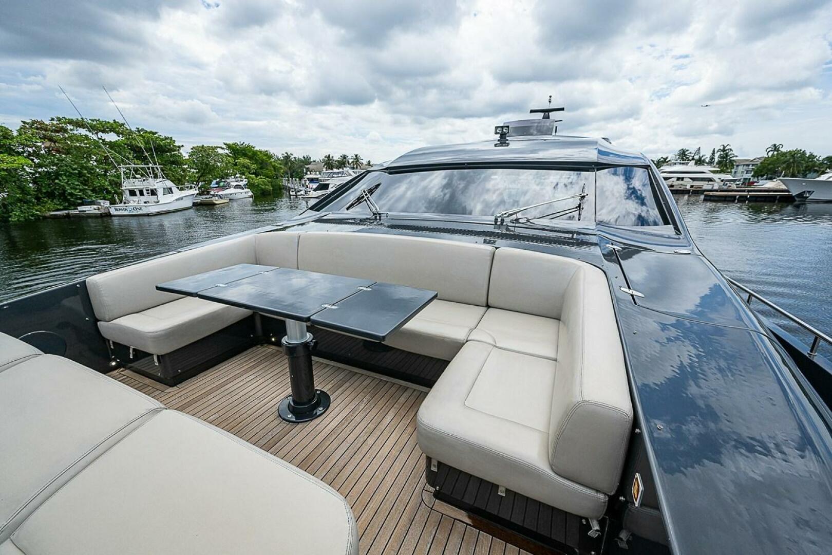 Pershing-Pershing 92 2014-COAL BLOODED  Fort Lauderdale-Florida-United States-Bow Seating -5754887 | Thumbnail