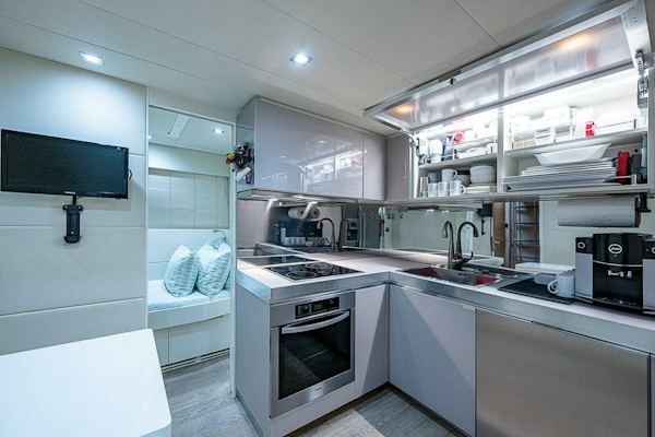 Pershing-Pershing 92 2014-COAL BLOODED  Fort Lauderdale-Florida-United States-Crew Quarter Galley-5754891