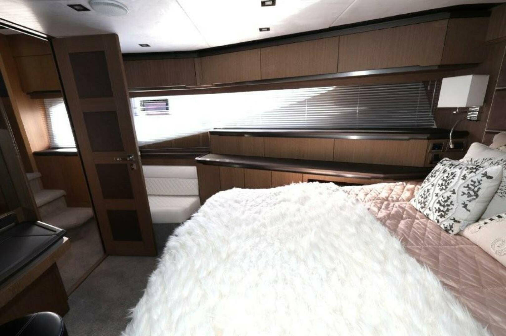 Galeon-650 Sky 2019 -Fort Lauderdale-Florida-United States-5758474 | Thumbnail
