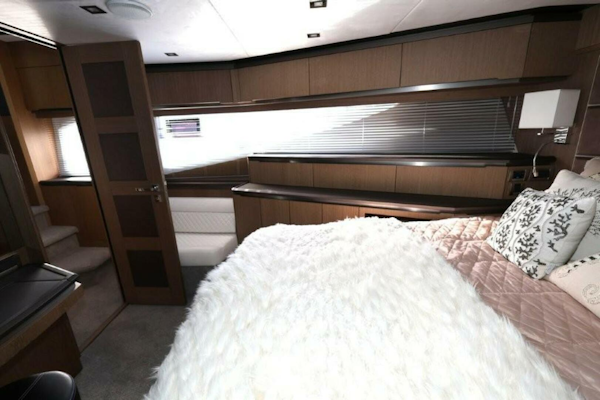 Galeon-650 Sky 2019 -Fort Lauderdale-Florida-United States-5758474