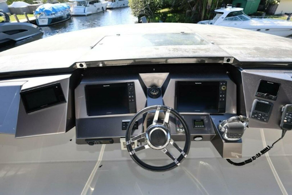 Galeon-650 Sky 2019 -Fort Lauderdale-Florida-United States-5758445