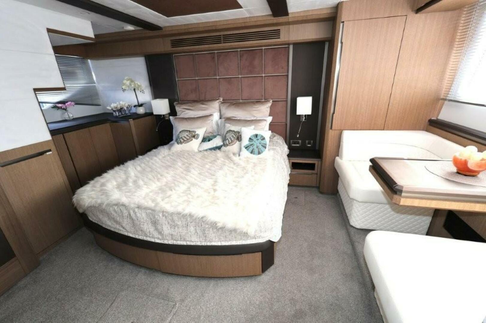 Galeon-650 Sky 2019 -Fort Lauderdale-Florida-United States-5758486 | Thumbnail