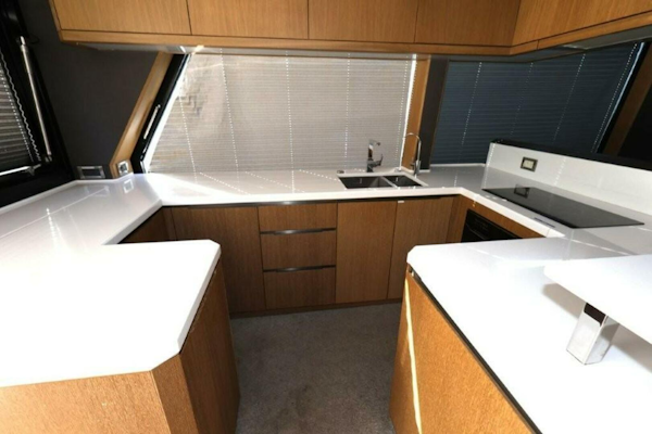 Galeon-650 Sky 2019 -Fort Lauderdale-Florida-United States-5758463