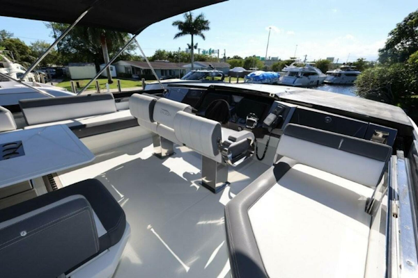 Galeon-650 Sky 2019 -Fort Lauderdale-Florida-United States-5758451