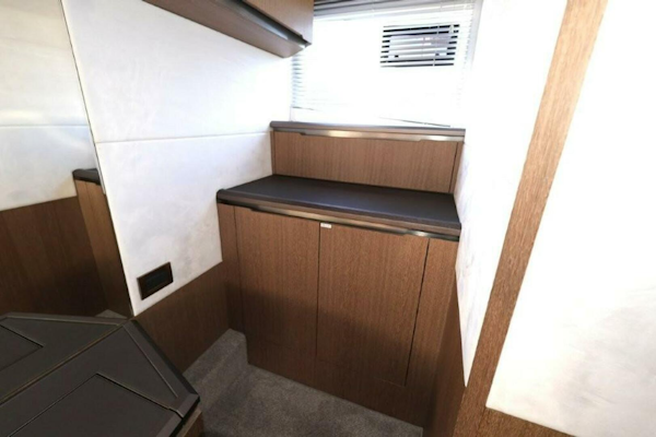 Galeon-650 Sky 2019 -Fort Lauderdale-Florida-United States-5758482