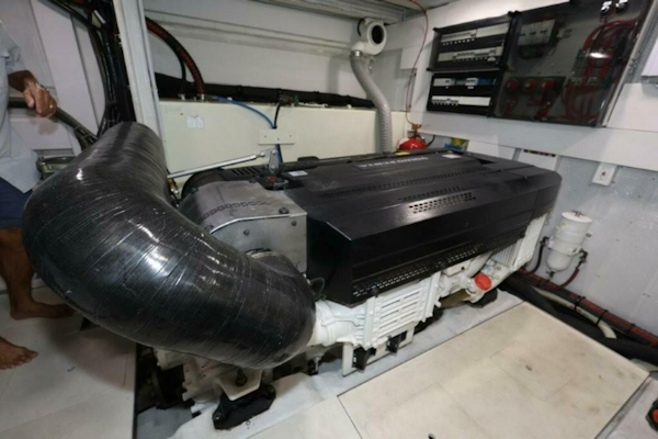Galeon-650 Sky 2019 -Fort Lauderdale-Florida-United States-5758497