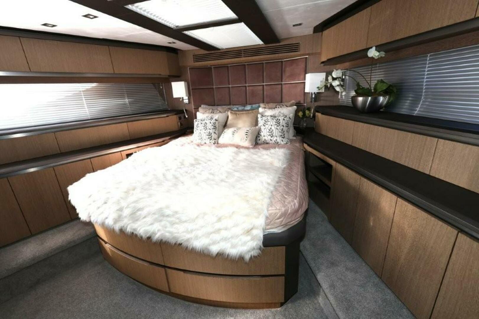 Galeon-650 Sky 2019 -Fort Lauderdale-Florida-United States-5758473 | Thumbnail