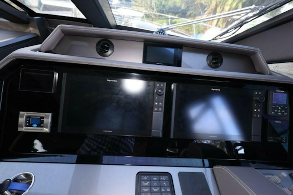 Galeon-650 Sky 2019 -Fort Lauderdale-Florida-United States-5758469