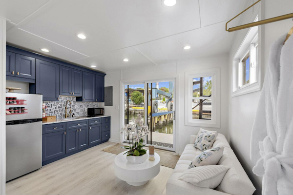 Custom-Hanks 26 Houseboat 2026 -Essex-Maryland-United States-5758698