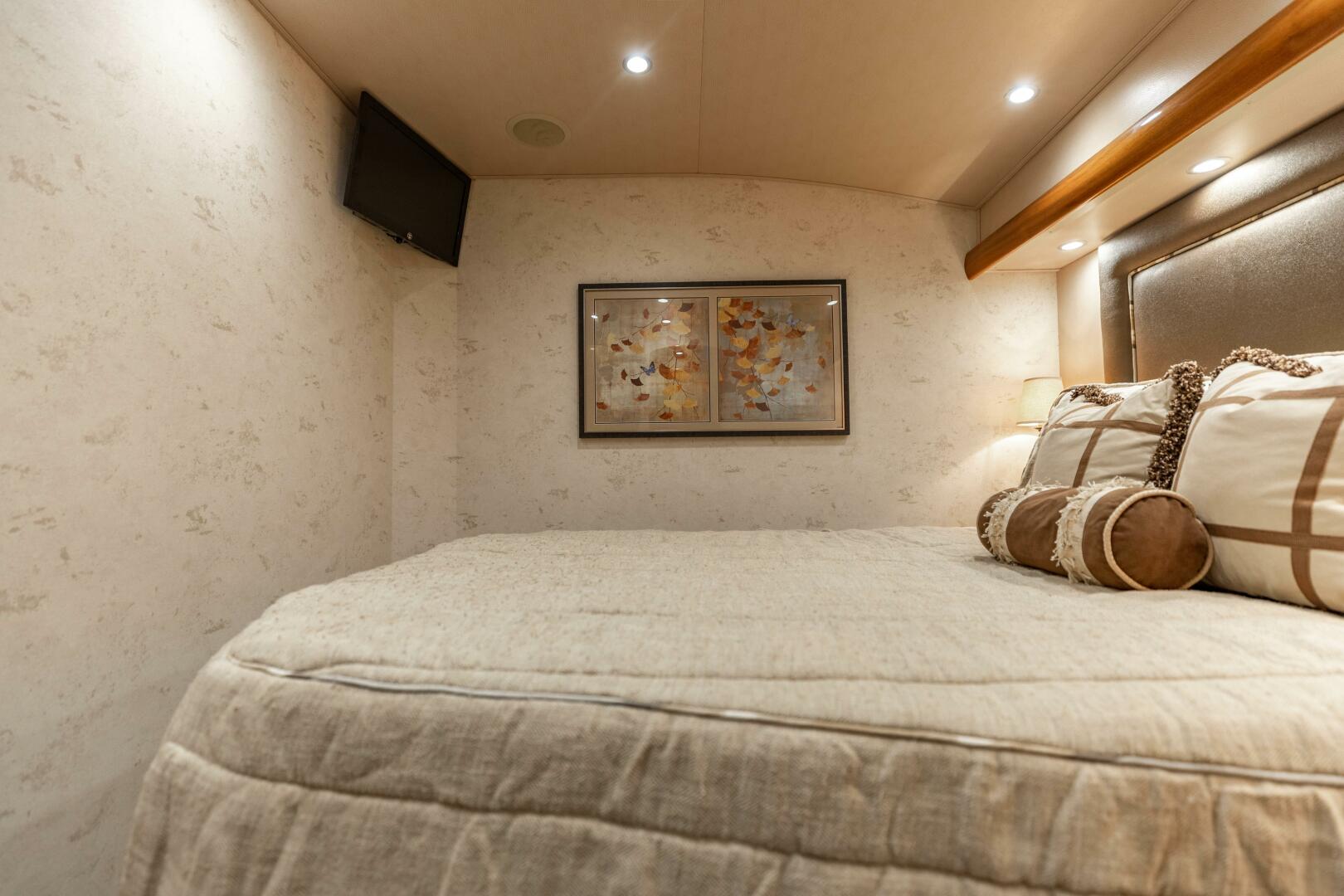 Viking-76 Convertible 2013-Reel Fire Orange Beach-Alabama-United States-2013 Viking 76 Convertible REEL FIRE Port VIP Stateroom-5763682 | Thumbnail