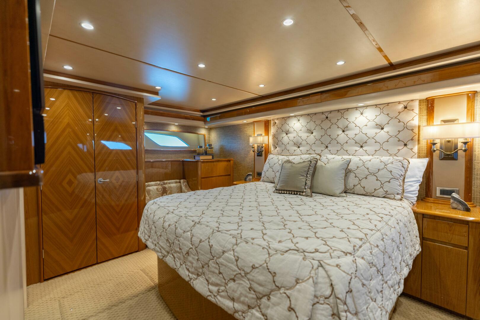 Viking-76 Convertible 2013-Reel Fire Orange Beach-Alabama-United States-2013 Viking 76 Convertible REEL FIRE Master Stateroom-5763712 | Thumbnail