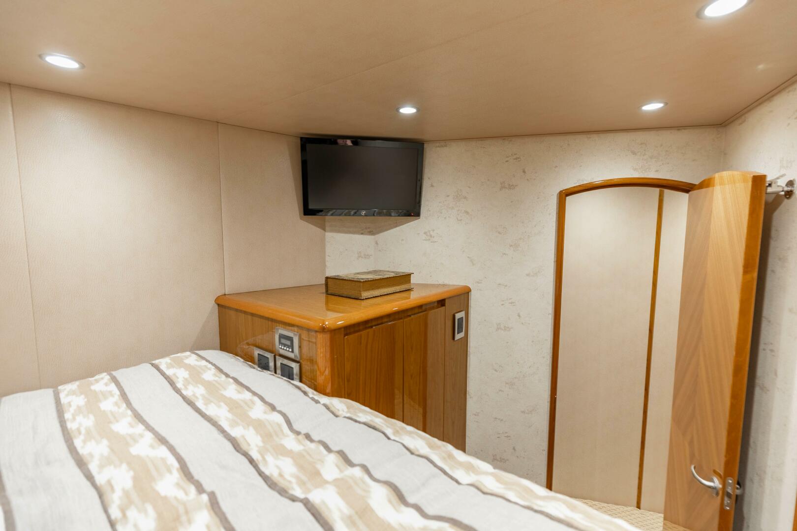Viking-76 Convertible 2013-Reel Fire Orange Beach-Alabama-United States-2013 Viking 76 Convertible REEL FIRE-Port Forward Stateroom-5763692 | Thumbnail