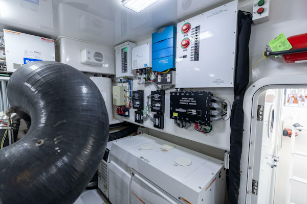 Viking-76 Convertible 2013-Reel Fire Orange Beach-Alabama-United States-2013 Viking 76 Convertible REEL FIRE Engine Room-5763673