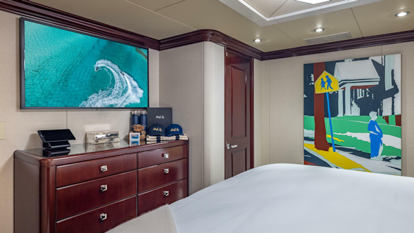 Christensen 2007-LADY JOY Nassau-Bahamas-Port Guest Stateroom-5767605
