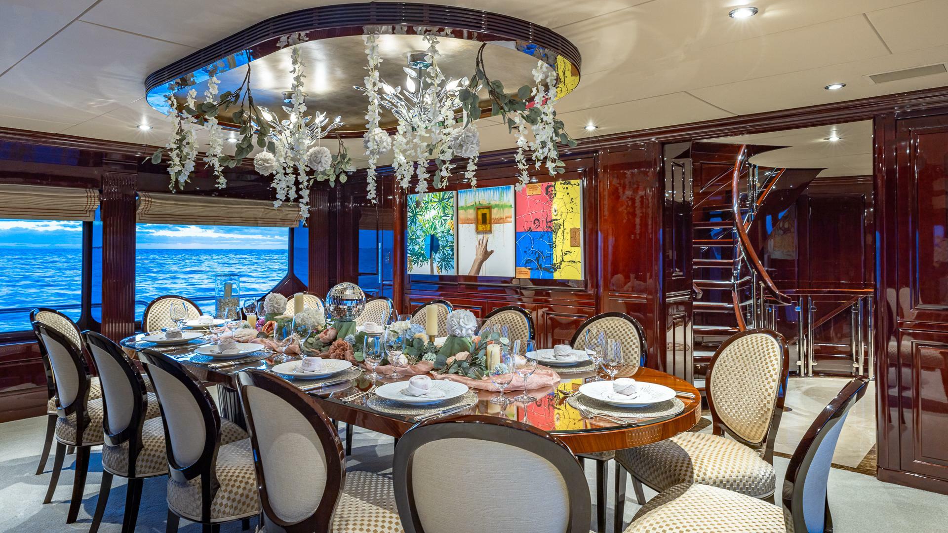Christensen 2007-LADY JOY Nassau-Bahamas-Dining Area-5767586 | Thumbnail