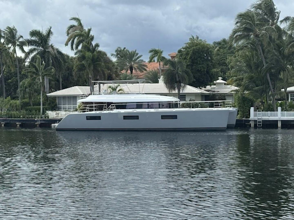 Lagoon 2015 -Fort Lauderdale-Florida-United States-5767687