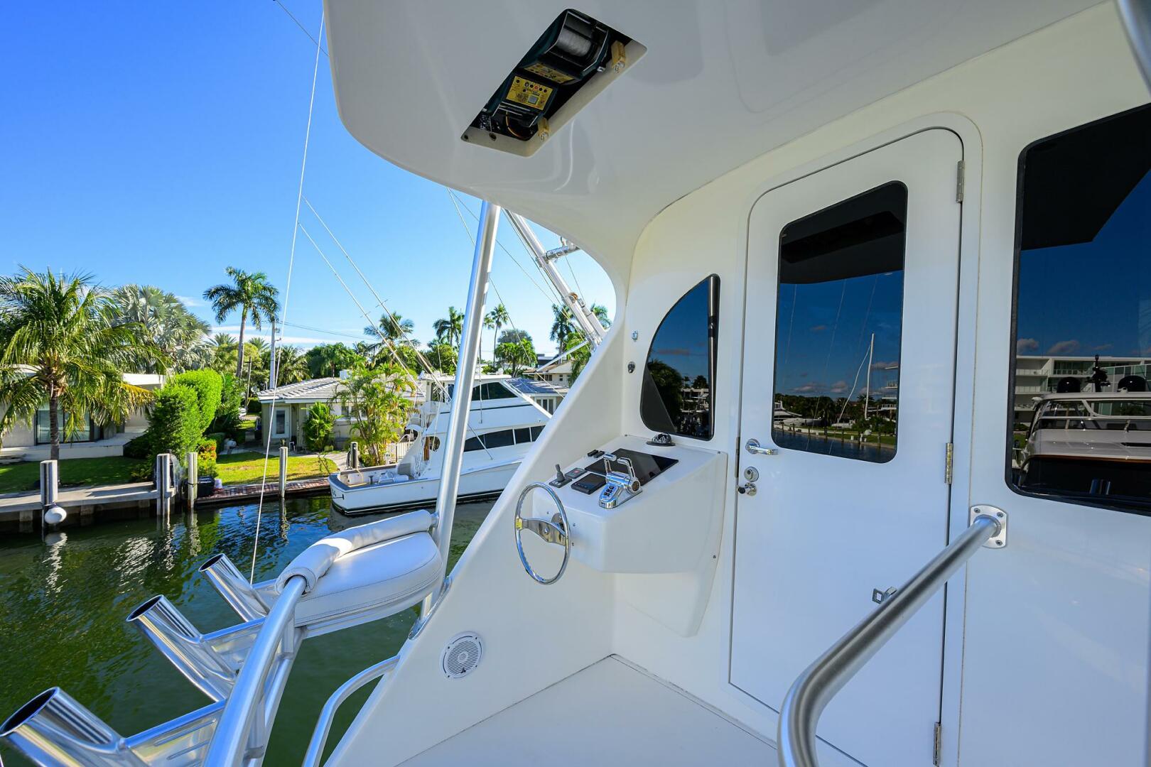 Viking-76 Enclosed Bridge 2014-OSH-IT Fort Lauderdale-Florida-United States-Enclosed Flybridge -5770919 | Thumbnail